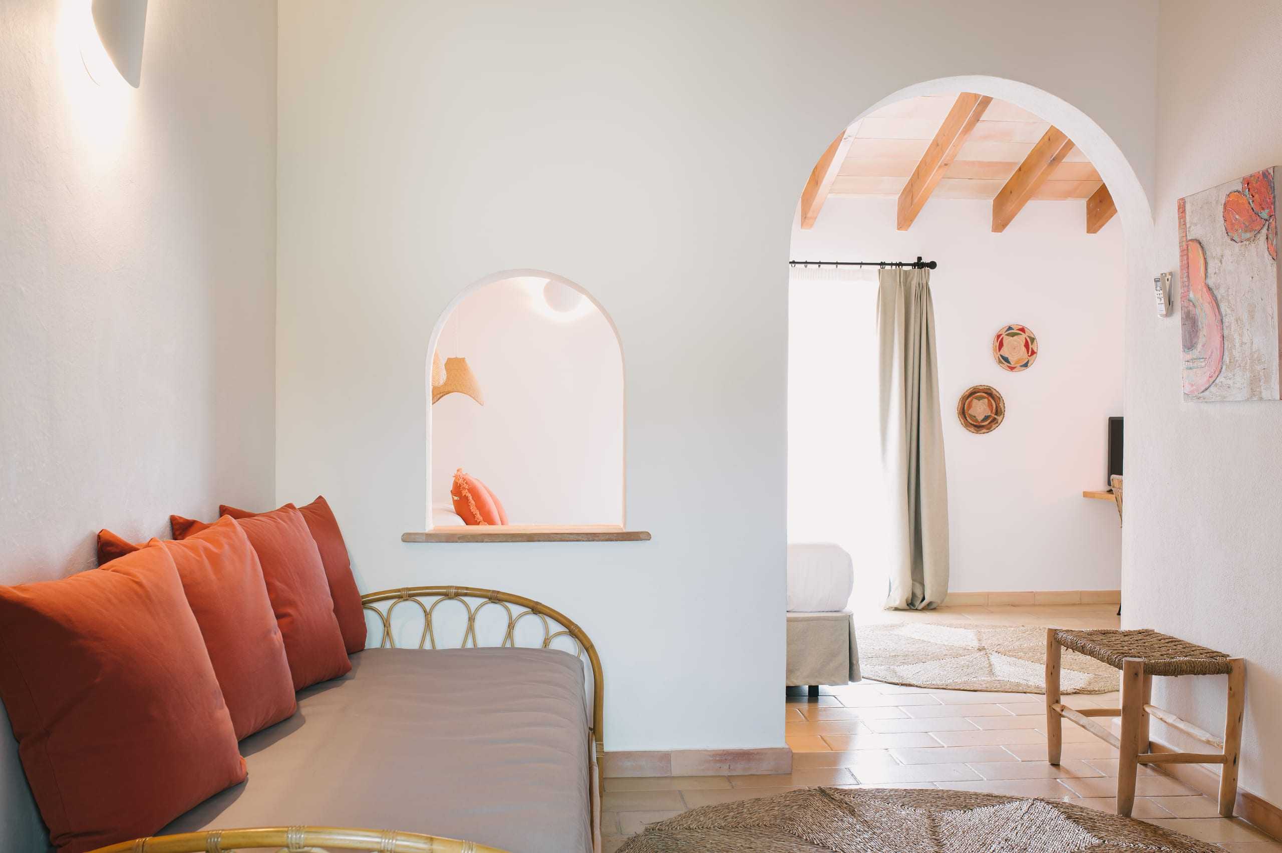Comfort room at Curolla, photo 3